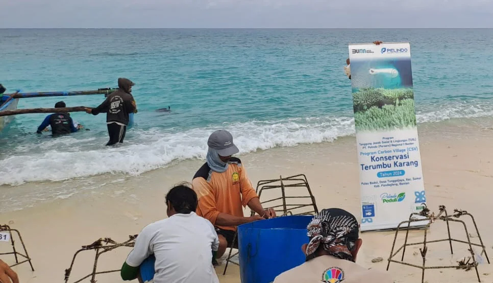 TIM KERJA F-PTK BANTEN TRANSPLANTASI 100 RAK PROGRAM PELINDO