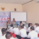 SMA PRESIDEN 2 TANJUNG LESUNG RUTINKAN EDUKASI TERUMBU KARANG KEPADA SISWA BARU