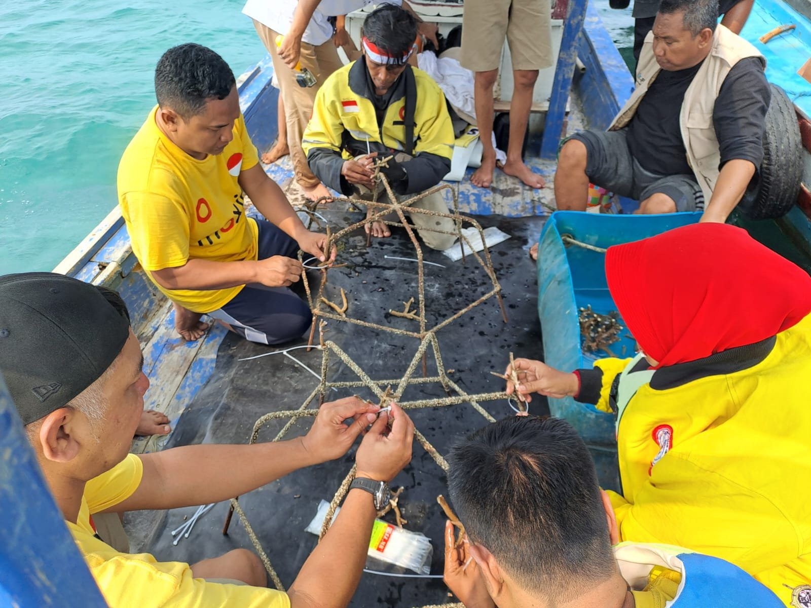 KOLABORASI MAXIM-FPTK BANTEN DALAM AKSI PEDULI TERUMBU KARANG PERINGATI HUT RI KE-80
