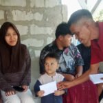 FPTK Banten dan Squad PMB Santuni 10 Anak Yatim di RT.04/RW.05 Tamansari