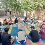 TIM SQUAD PMB DILATIH CARA TRANSPLANTASI METODE RAK JARING LABA-LABA