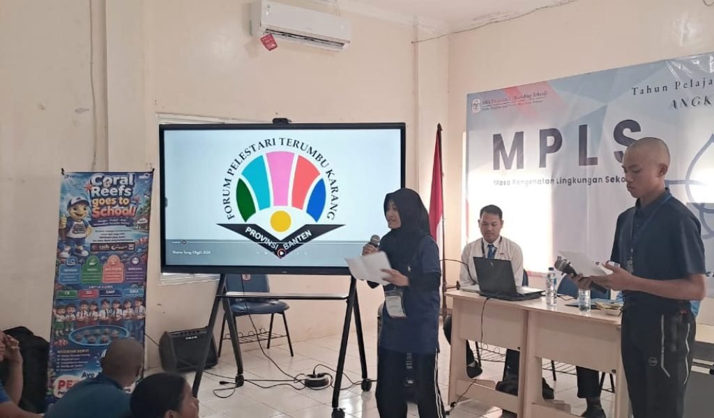 Baca Puisi